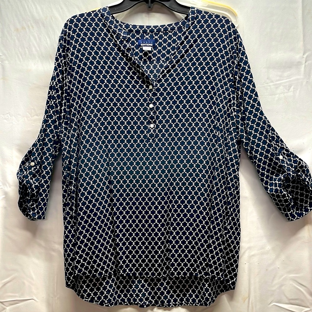 XXL basic editions navy blue and white cotton blouse